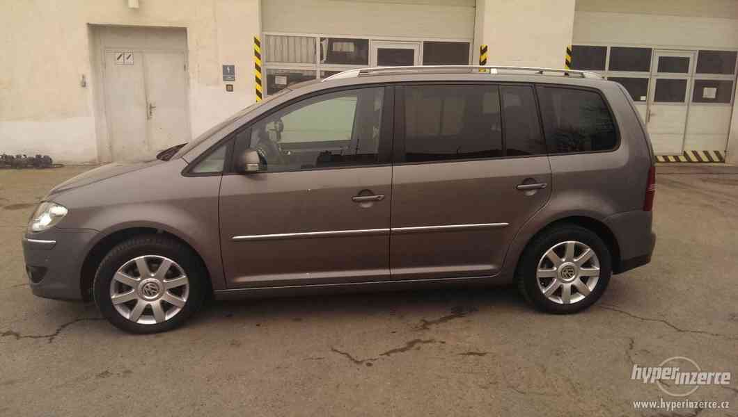 Prodám VW TOURAN 2.0 TDi - foto 2