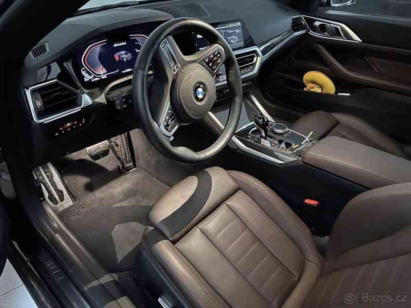 BMW M4 3,0   M440 D XDrive rok 2022 - foto 7