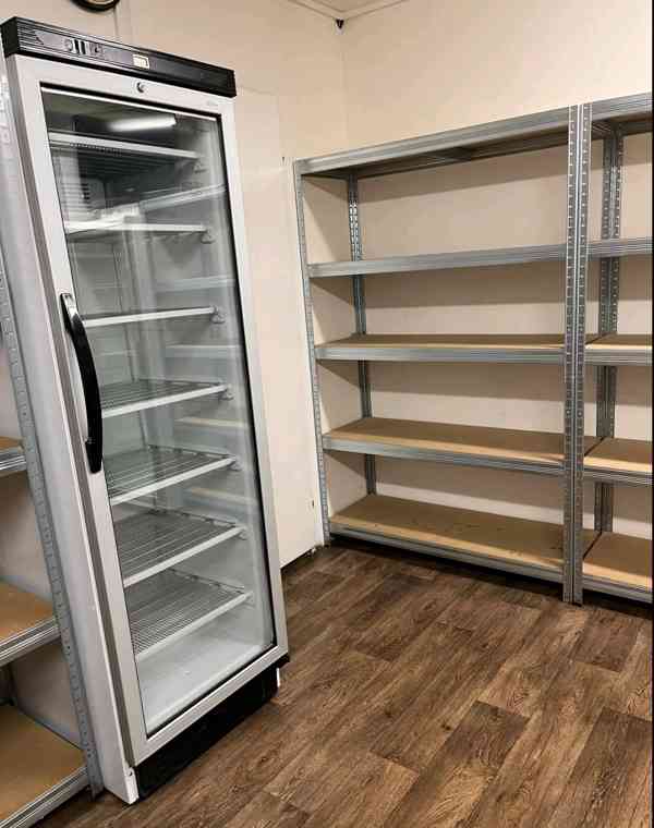 Pronájem frekventovaného obchodu,Praha 10-Strašnice, st.MHD. - foto 10
