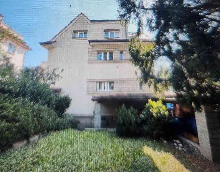  RD Praha – Vinohrady, ul. Květná, uz. pl. 266 m2,  - foto 2