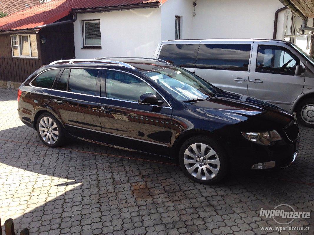 Škoda SUPERB II Combi – PERFEKTNÍ STAV - servisní knÍžka - foto 1