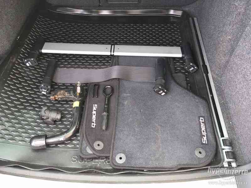 Škoda SUPERB II Combi – PERFEKTNÍ STAV - servisní knÍžka - foto 8