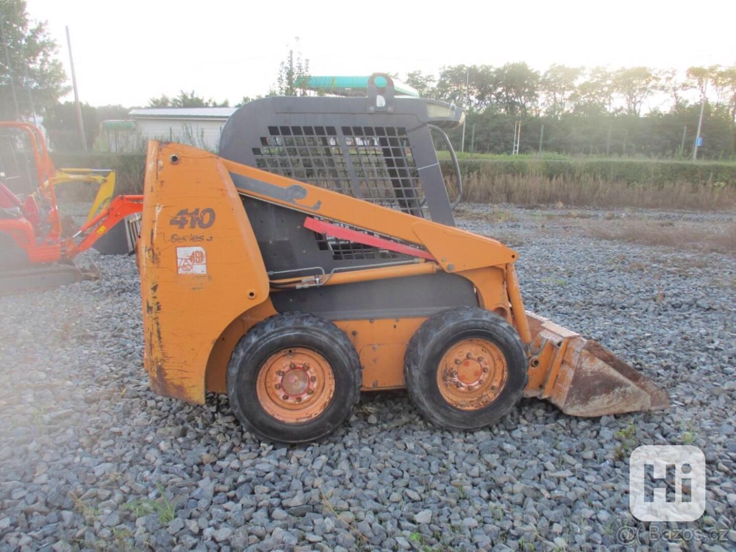 Smykový nakladač Case - foto 1