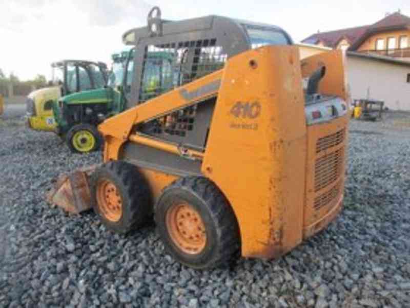 Smykový nakladač Case - foto 3