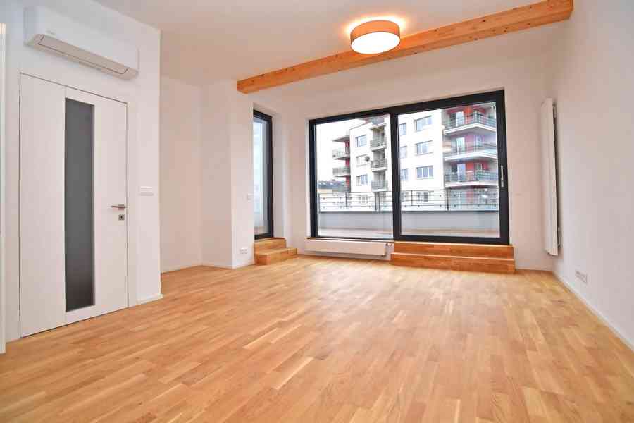 Pronájem rodinného domu 190 m², pozemek 285 m² Hillebrantova - foto 4