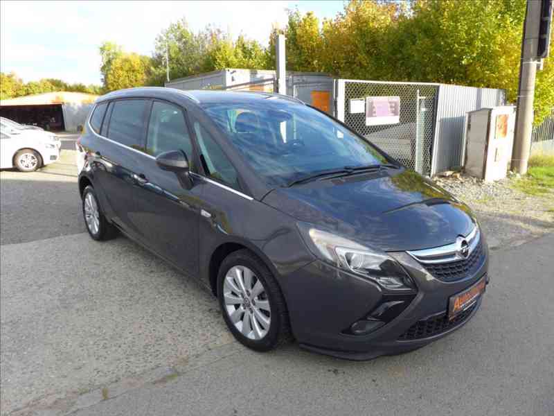 Opel Zafira 1,6 CNG COSMO, 7 MÍST, 1.MAJ - foto 2