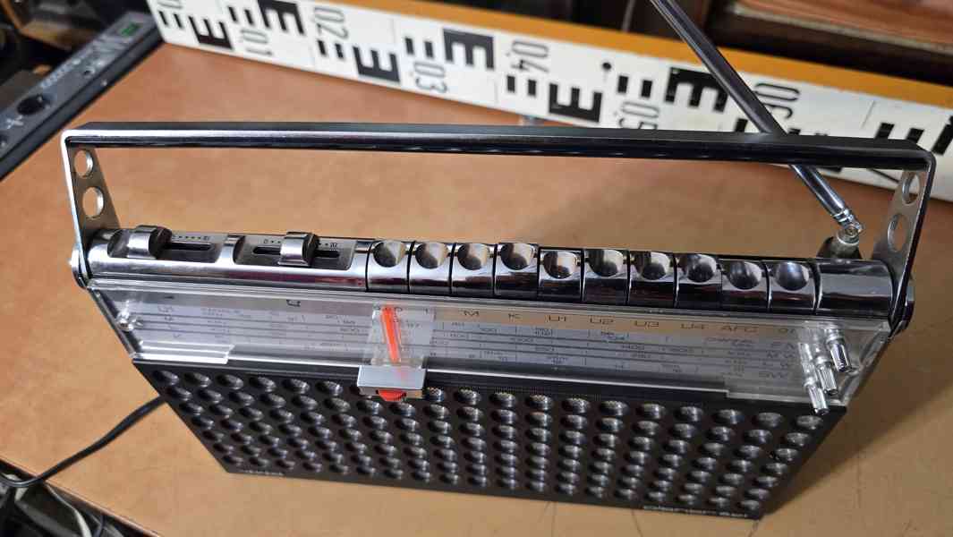 SIEMENS PLANAR 421 - unikátní krásný radiopřijímač - foto 4