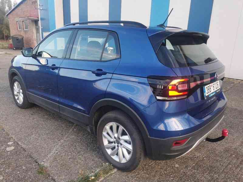 Volkswagen T-Cross 1,0   TSI, DSG, r. 2021 - foto 5