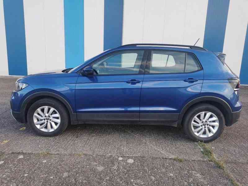 Volkswagen T-Cross 1,0   TSI, DSG, r. 2021 - foto 2