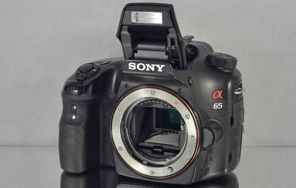 Sony SLT-A65 *24MPix*Full HD AVCHD*GPS*52000 Exp. - foto 3