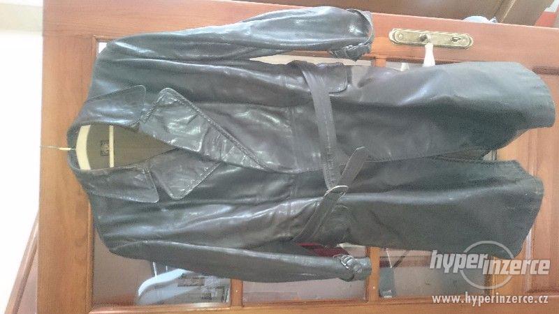 Starý kožený kabát - foto 1