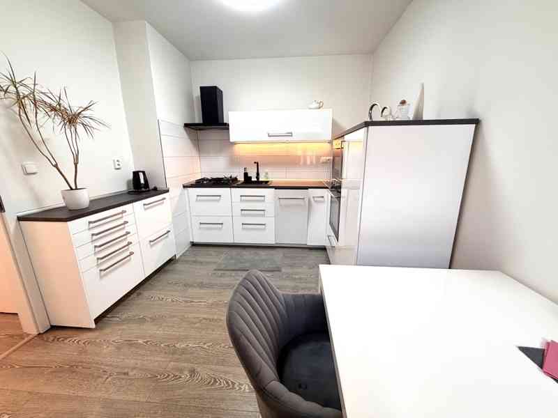 PRONÁJEM BYTU 1+1 O CP CCA 41,89 M² V BRNĚ – KRÁLOVĚ POLI - foto 16