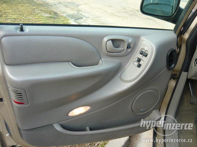 Chrysler Town Country 4x4 AWD LIMITED LPG 2001 AKCE - foto 10