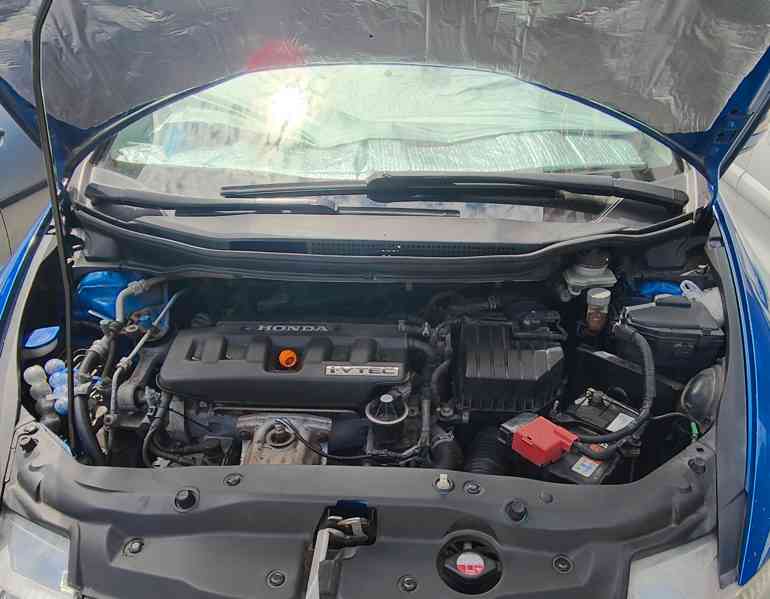 Honda Civic exekutive 1,8/104kw, Najeto 98 000km - foto 11
