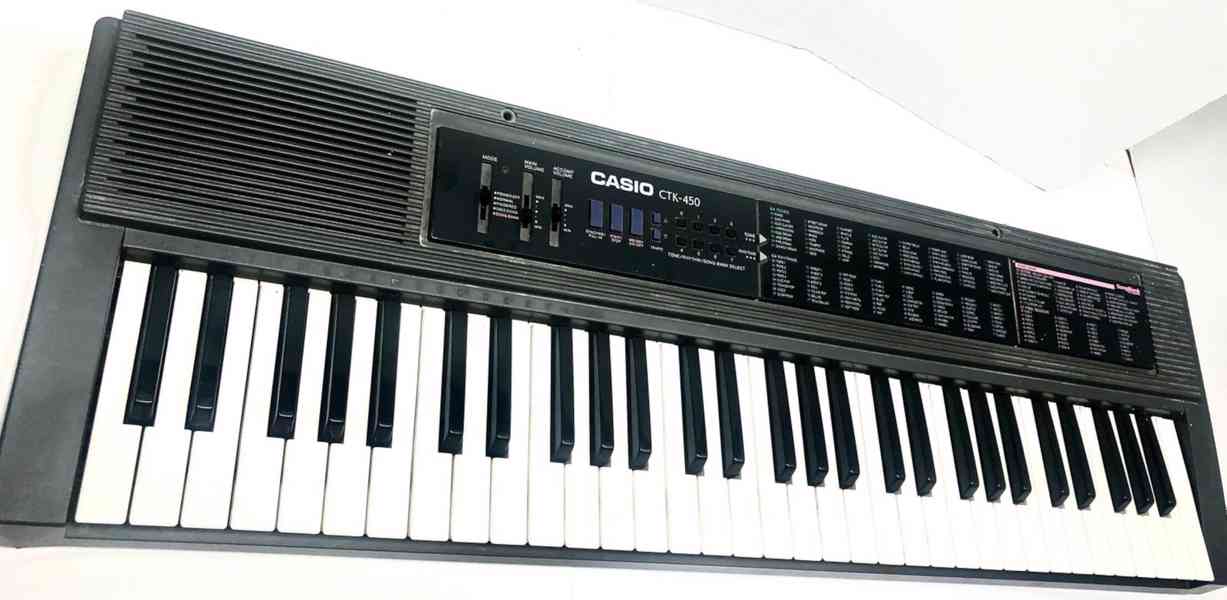 Keyboard Casio CTK - 450 s dřevěným kufrem - foto 4