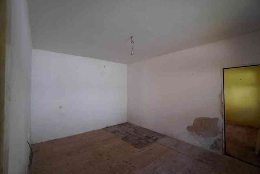 Rodinný dům (116 m2), pozemek celkem 217 m2., Babice, okres  - foto 11