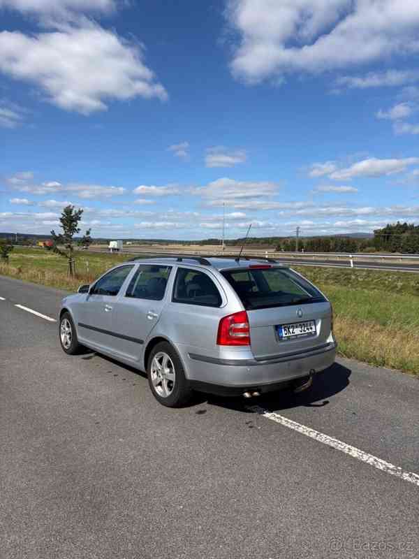 Škoda Octavia 2,0   II tdi 103kw DSG - foto 12