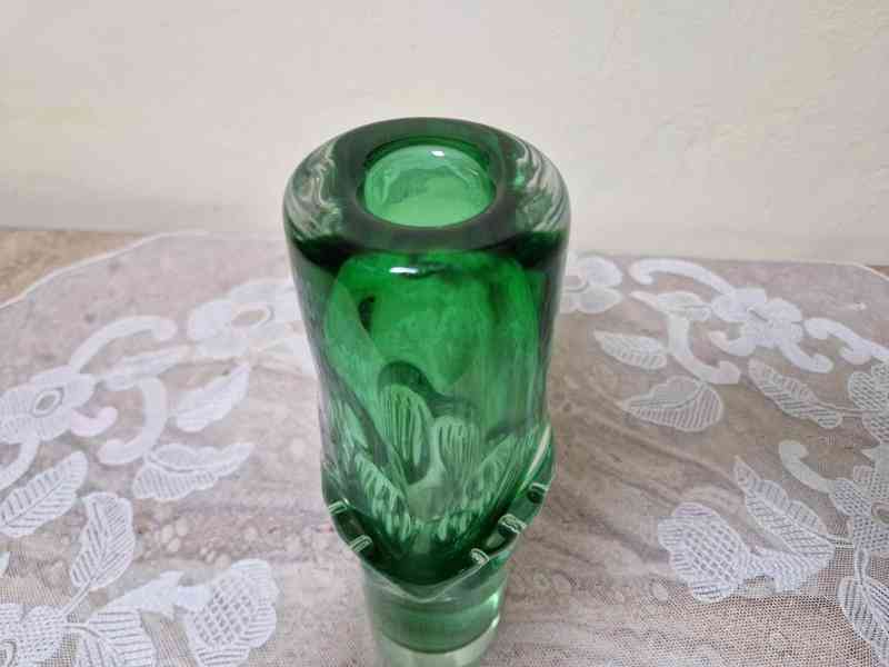 Zajímavá zelená Autorská Váza ve tvaru válce - foto 3