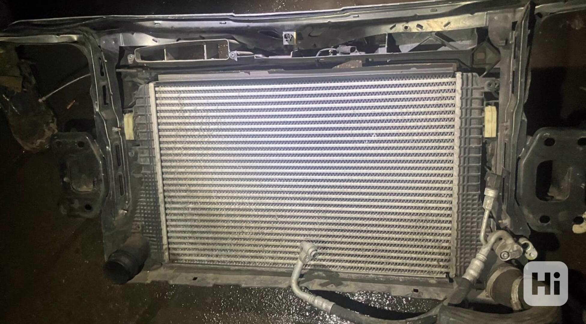 Škoda Superb 2 předfacelift / stěna kompletní / chladiče /  - foto 1