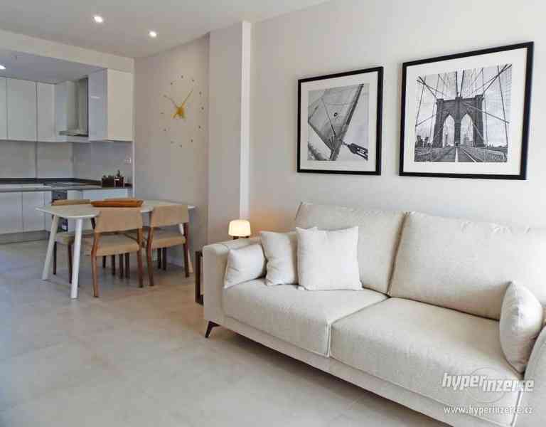 Apartmány 2 až 3 ložnice s výhledem na moře Torre Horadada - foto 9