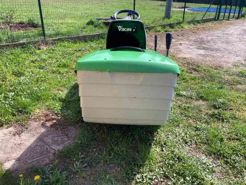Zahradní traktor Viking MT 5097 Z - foto 3