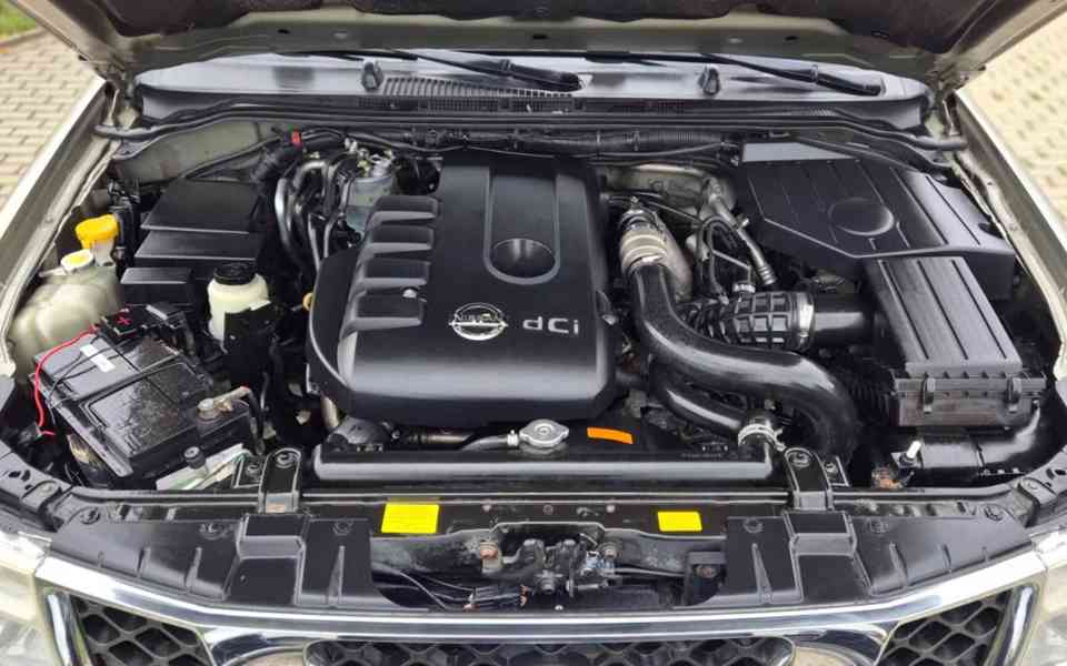 Nissan Pathfinder 2.5dCI Aut. Premium 126kw - foto 15