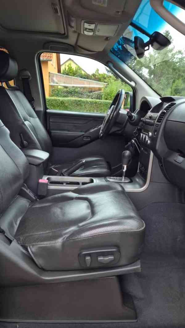 Nissan Pathfinder 2.5dCI Aut. Premium 126kw - foto 12