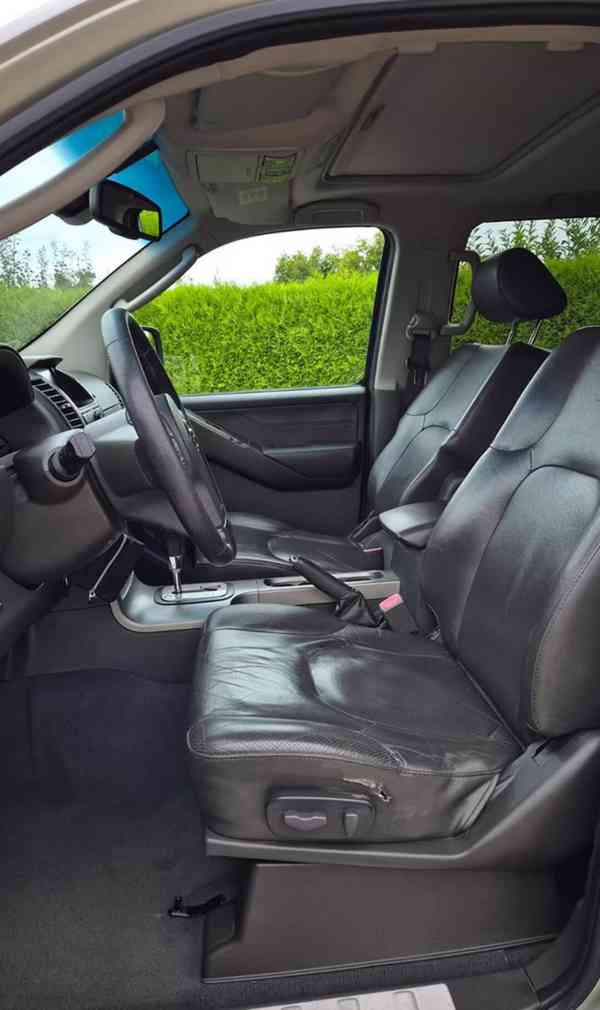 Nissan Pathfinder 2.5dCI Aut. Premium 126kw - foto 10