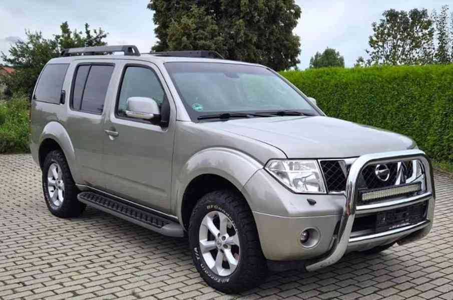 Nissan Pathfinder 2.5dCI Aut. Premium 126kw - foto 1