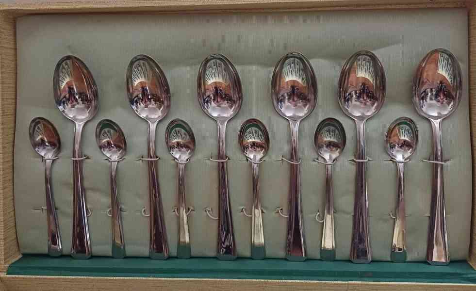 Retro příbory Sandrik Anticorro 24 kusů v etui - foto 2