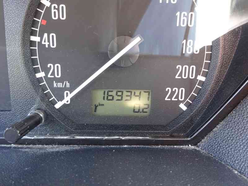 Škoda Fabia 1.9 SDI Combi r.v.2003 (STK:4/2027) - foto 7