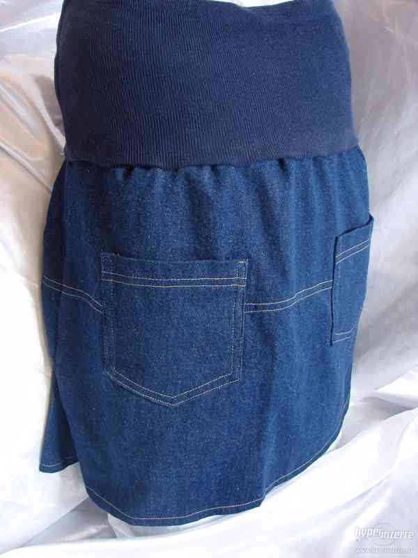 Těhotenská  sukýnka džínová se sklady na zimu- jaro - foto 2
