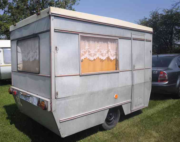 Karavan skládací veterán, nová STK do roku 2030.  - foto 3