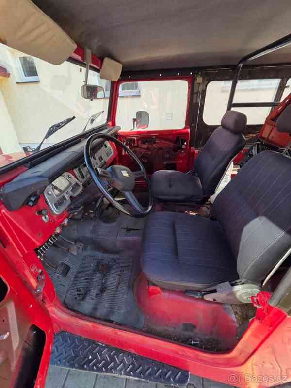 Toyota Land Cruiser BJ 42 - foto 8