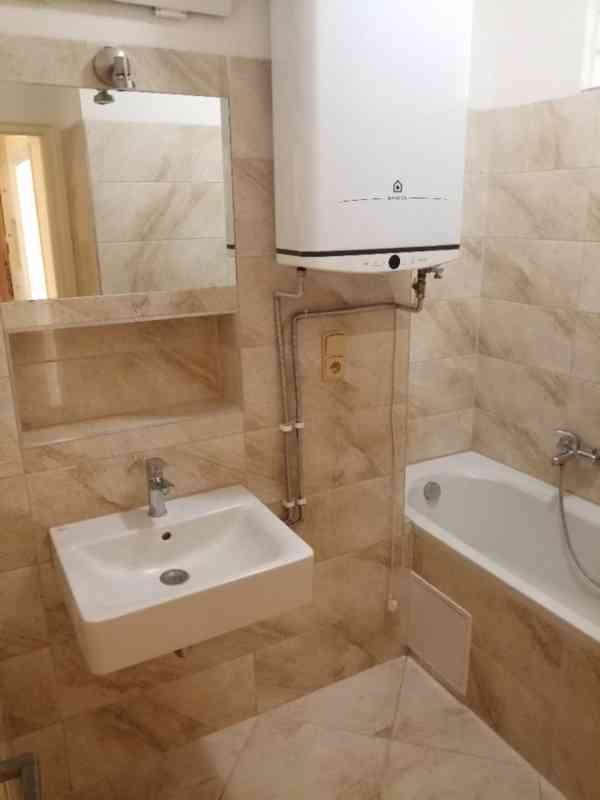 Pronájem 3+1, ulice Merhautova, Černá Pole, 80 m2, balkon, k - foto 7
