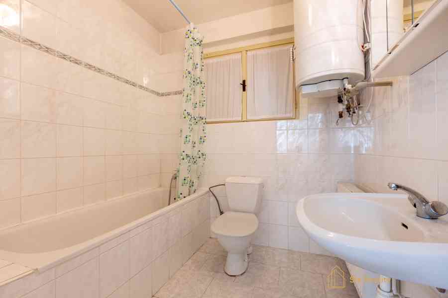 Prodej rodinného domu 436 m² v Ryšíně, pozemek 815 m² - foto 5