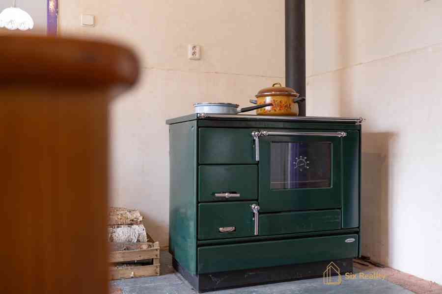 Prodej rodinného domu 436 m² v Ryšíně, pozemek 815 m² - foto 8