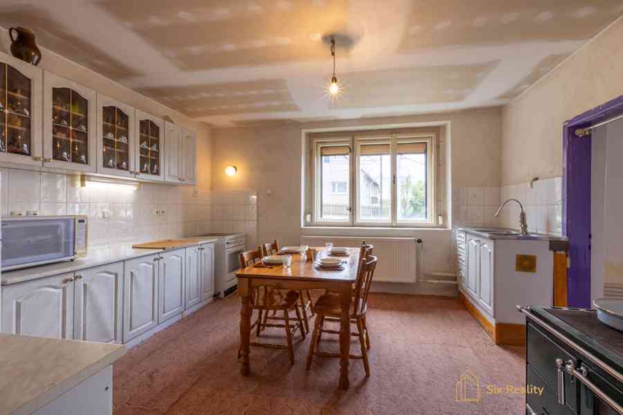 Prodej rodinného domu 436 m² v Ryšíně, pozemek 815 m² - foto 2