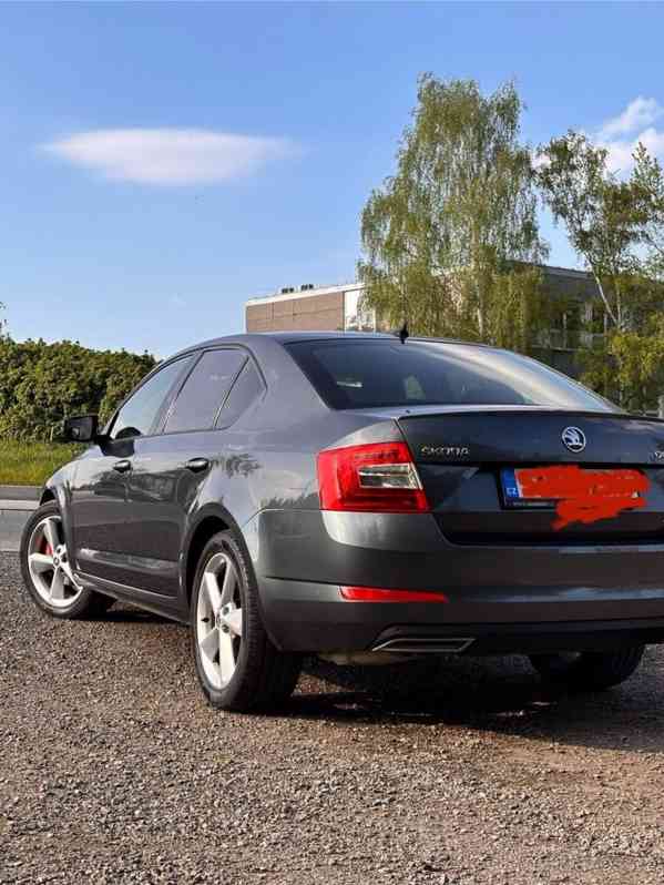 Škoda Octavia 1,6   Super stav - foto 14