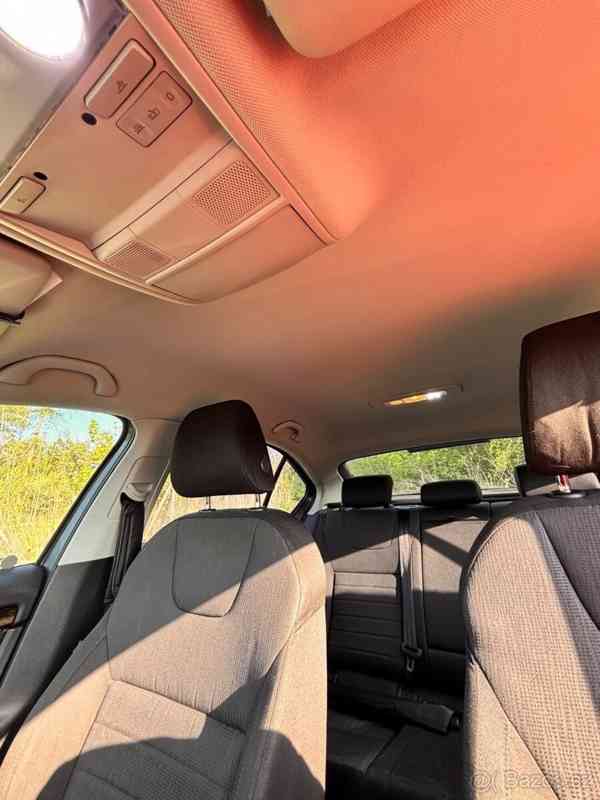 Škoda Octavia 1,6   Super stav - foto 5