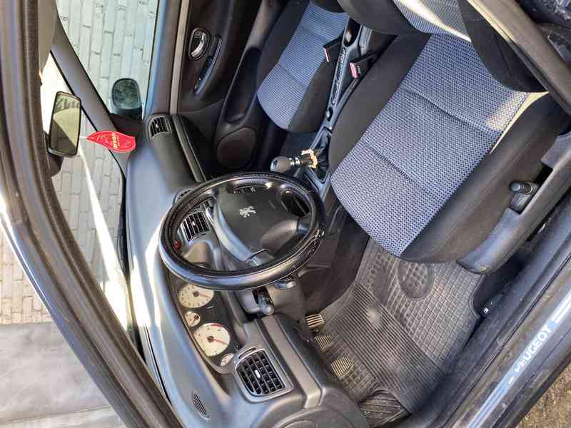 Peugeot 406 - foto 7