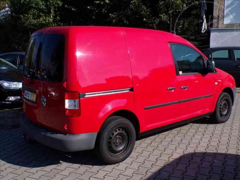 Volkswagen Caddy 1,6 i TAŽNÉ ZAŘÍZENÍ - foto 3