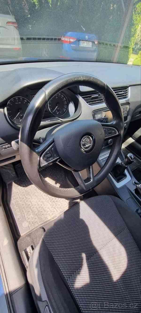 Škoda Octavia 1,6   TDi 81 kW - foto 9