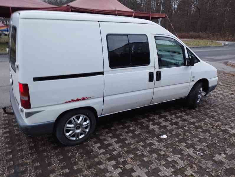 Peugeot Expert 2.0 HDI - foto 11