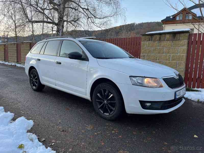 Škoda Octavia 1,6   3 Kombi TDI - foto 2