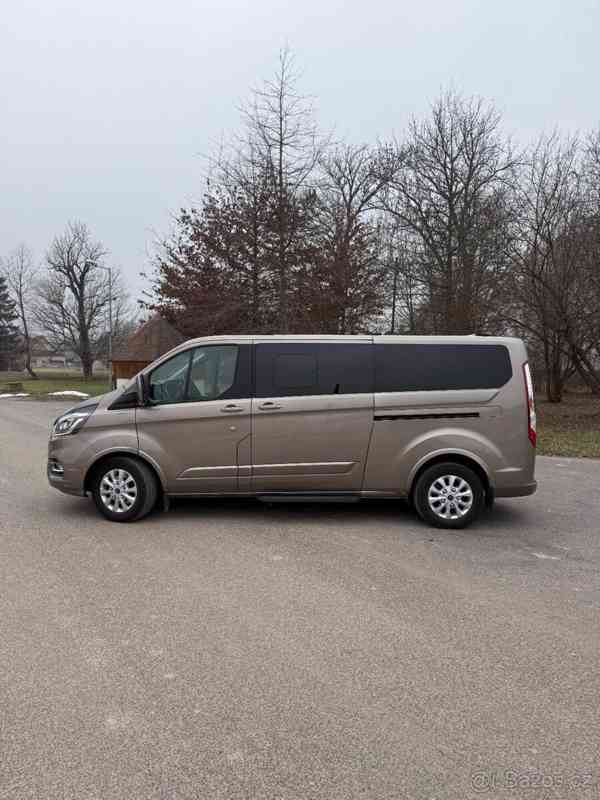 Ford Tourneo Custom 2,0   L2 - foto 4