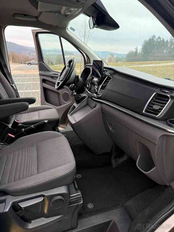 Ford Tourneo Custom 2,0   L2 - foto 15
