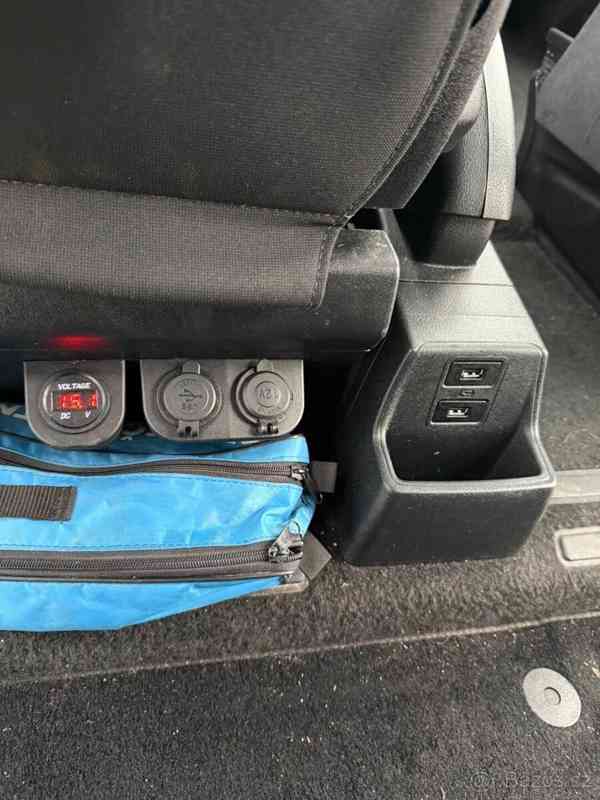 Ford Tourneo Custom 2,0   L2 - foto 3