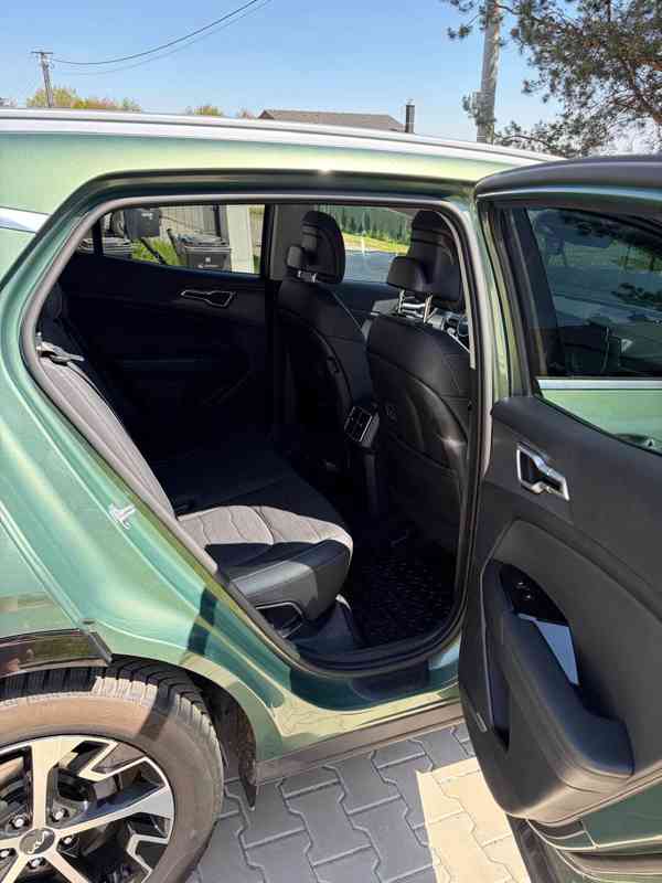 KIA Sportage 1,6T-GDI MHEV 7DCT  ČR 1majitel  117kw - foto 20