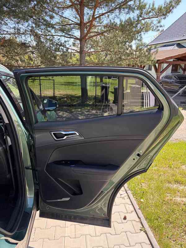 KIA Sportage 1,6T-GDI MHEV 7DCT  ČR 1majitel  117kw - foto 22